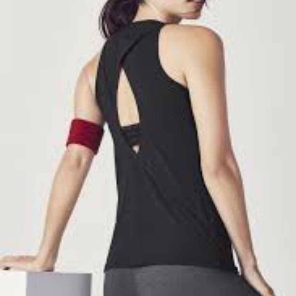 NWT Fabletics Black Tinley Performance Tank - Picture 4 of 4